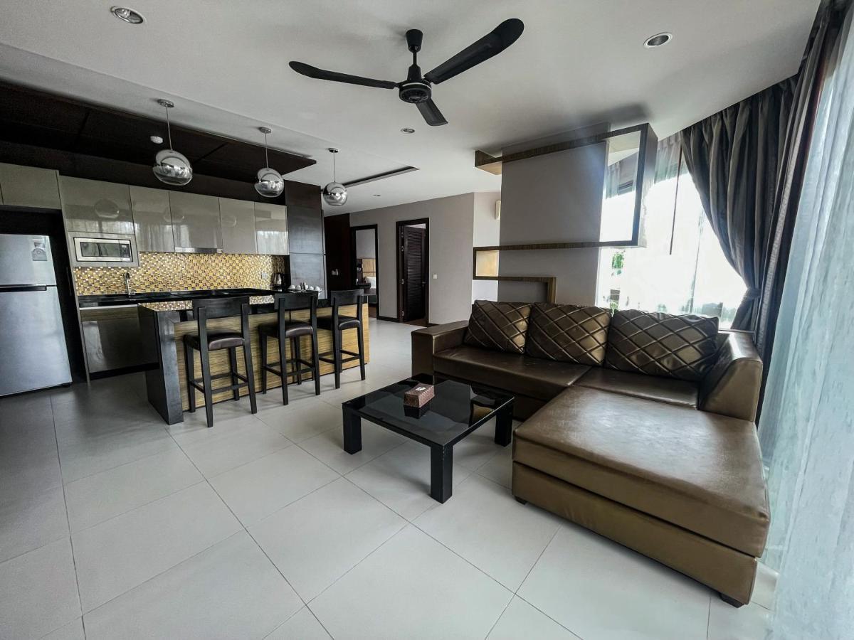 The Regent Bangtao Apartments Pantai Bang Tao Bagian luar foto