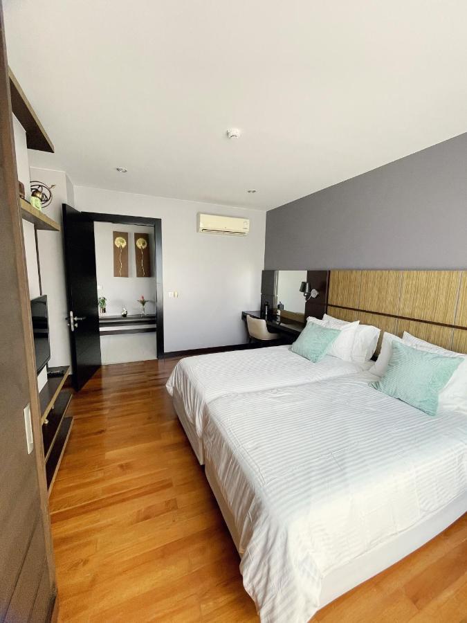 The Regent Bangtao Apartments Pantai Bang Tao Bagian luar foto